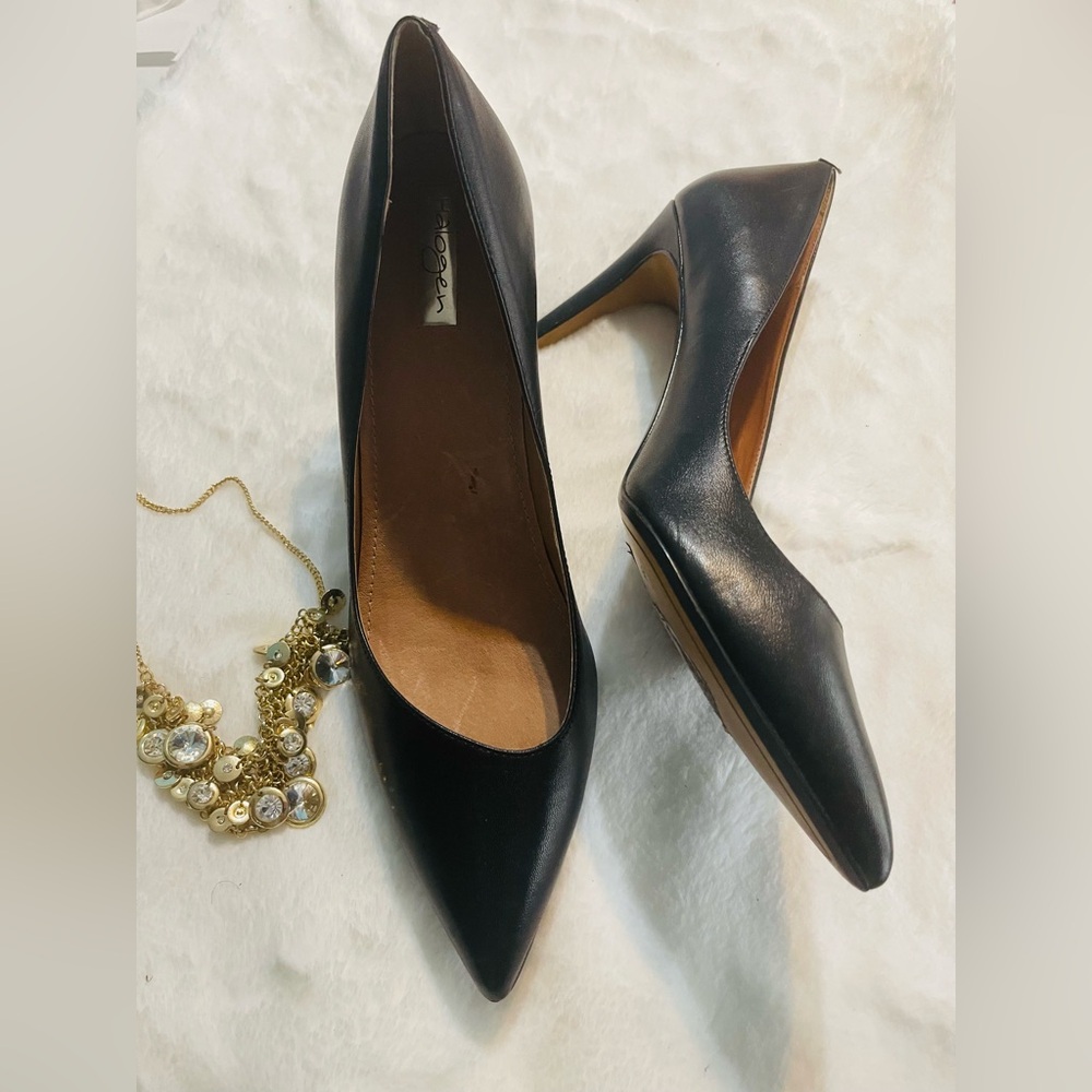 💎🤍💎Halogen Black Leather Heels - Picture 2 of 8